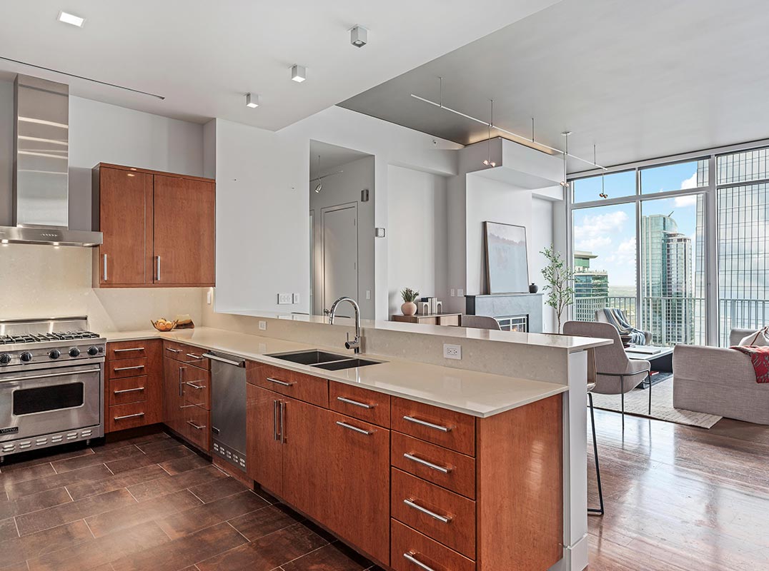 360 Condominiums 43Rd Floor Penthouse